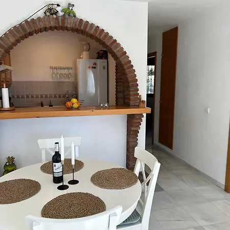 Casa Fortune Sleeps 4 Apartamento Benalmádena