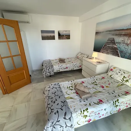 Apartamento Casa Fortune Sleeps 4 Benalmádena
